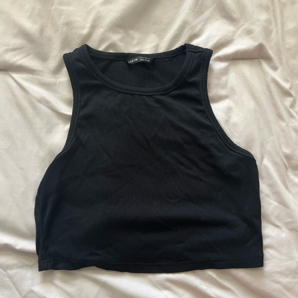 SHEIN Black Cropped Ribbed Tank Top